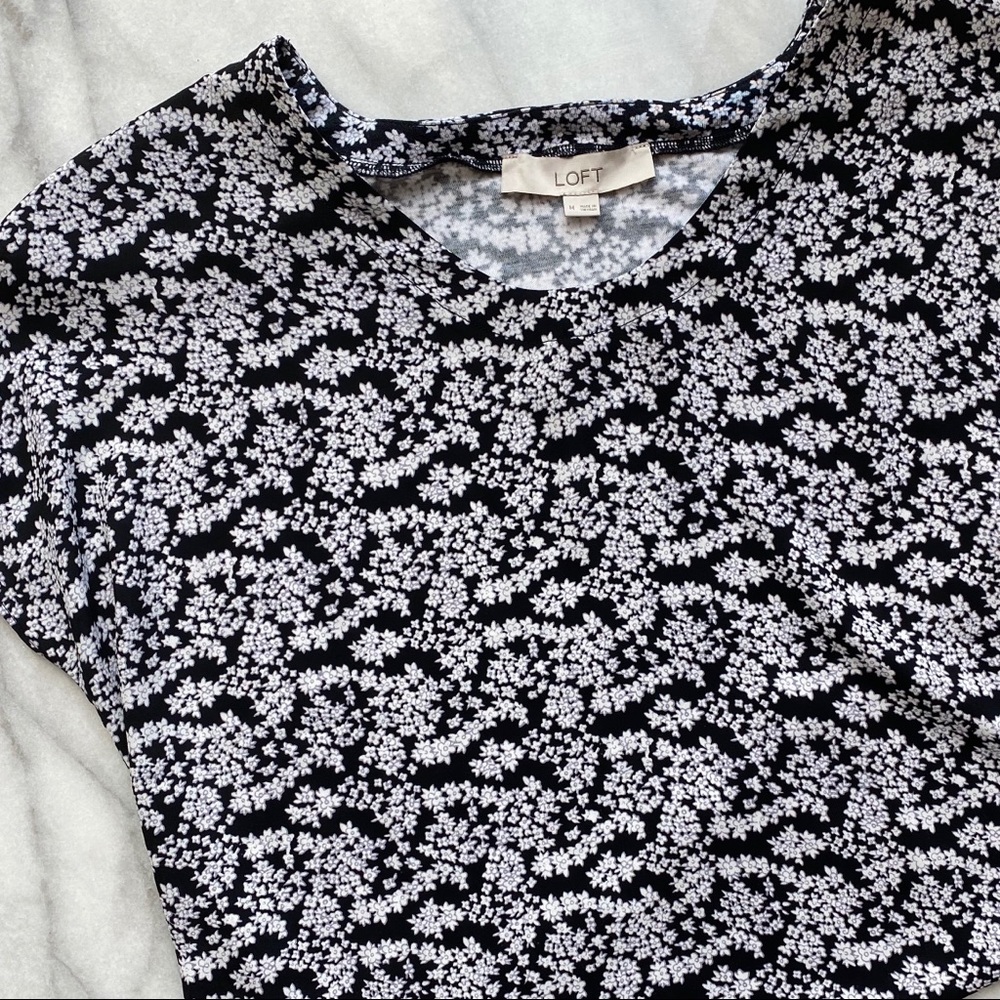 Loft mixed media floral short sleeve tee